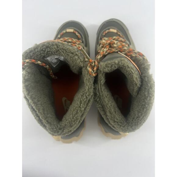 Nike City Classic PRM Boots Womens Size 7.5 Green Tan Cargo Khaki Activewear New - Picture 7 of 9